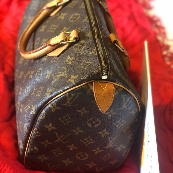 LV Speedy 30 - Picture 2 of 12